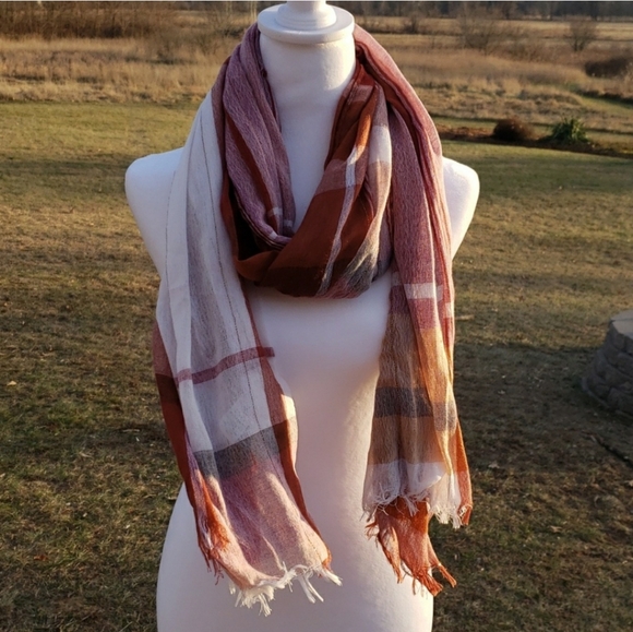 Kohl's women's scarf - Picture 3 of 3